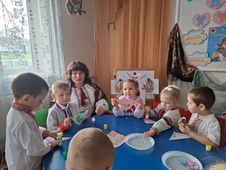  День української хустки